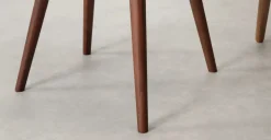 Juego de 2 sillas de comedor Adeline – Terciopelo verde pino y nogal