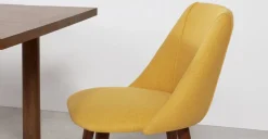 Juego de 2 sillas de comedor Lule – Amarillo y nogal