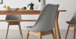 Juego de 2 sillas de comedor Thelma – Roble y tejido gris tonal