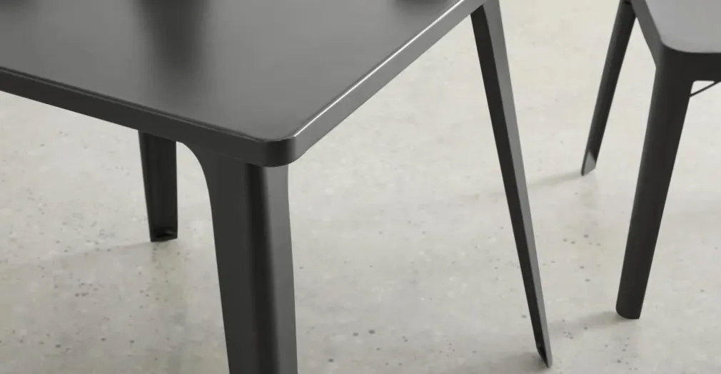 Mesa de Comedor Cuadrada Edny – Gris