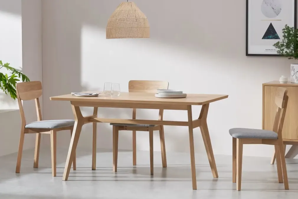 Mesa de Comedor Jenson – Roble