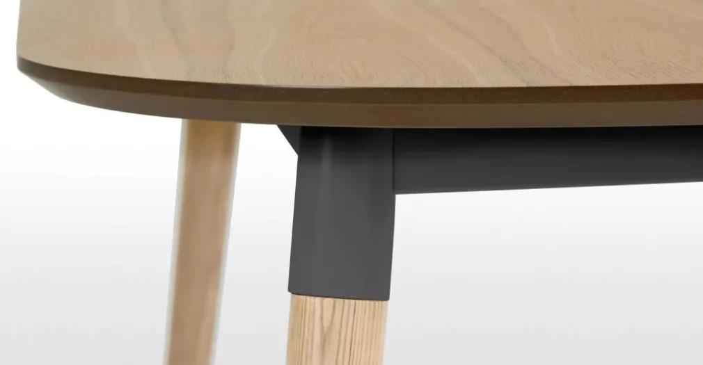 Mesa de Comedor Ovalada Edelweiss – Nogal Claro y Negro