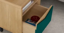 Mesa de noche Louis – Roble y verde