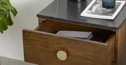 Mesa de noche Marion – Caramelo ⚡