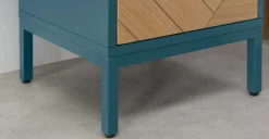 Mesa de noche Mera – Roble y azul cerceta