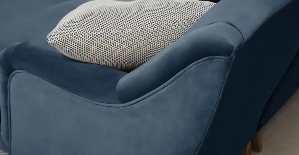 Seccional con Chaise Longue a la Derecha Ariana – Azul Zafiro